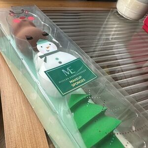 Modern Expressions Makeup Sponges Set